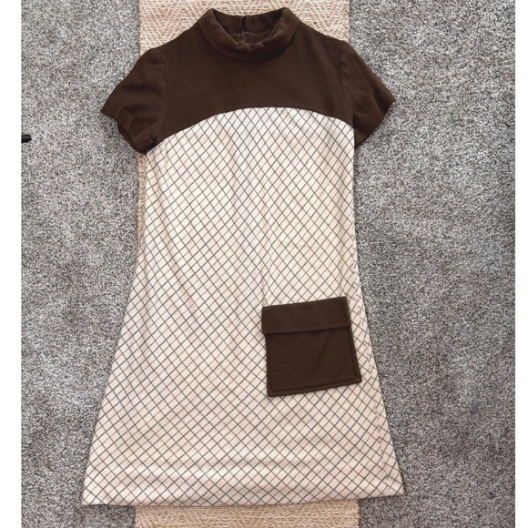 Poppet Ltd Dresses & Skirts - Vintage Poppet Ltd Brown Cream Diamond Print Mock Neck Mod Shift Mini Dress Sz 9